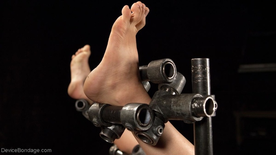 Master is not taking it easy on this submissive with a surplus of sass and in need of taming. - XXXonXXX - Pic 8