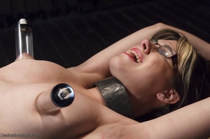 Electro-stimulation is a sexually charged way to play, and this slave adores it. - Picture 11