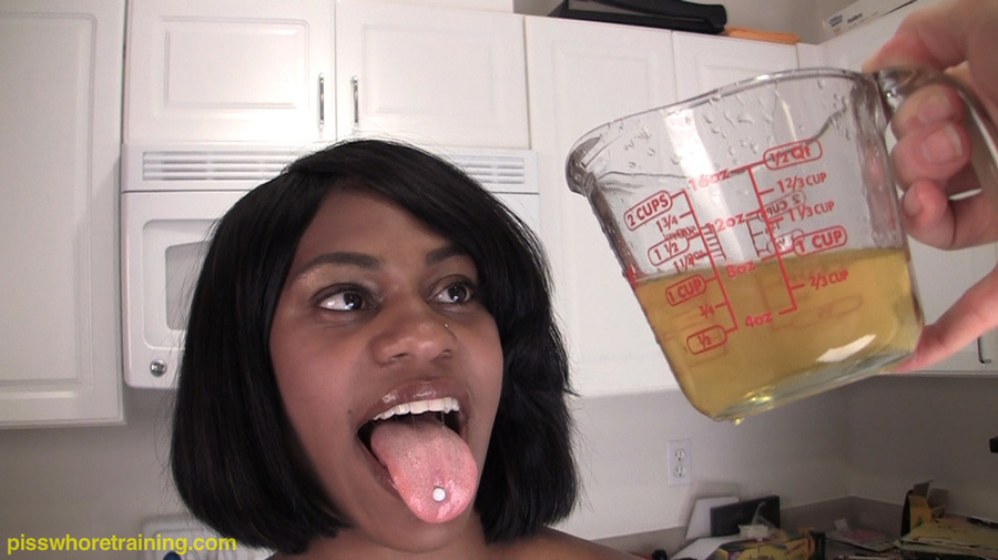 Gorgeous ebony gal with tattoo drinks her delicious golden pee daily - XXXonXXX - Pic 15