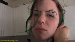 Babe with face tattoos get her face covered in pussy juice and hot piss - Picture 3