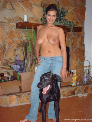 Alluring babe peels down her blue panty  - XXX Dessert - Picture 3