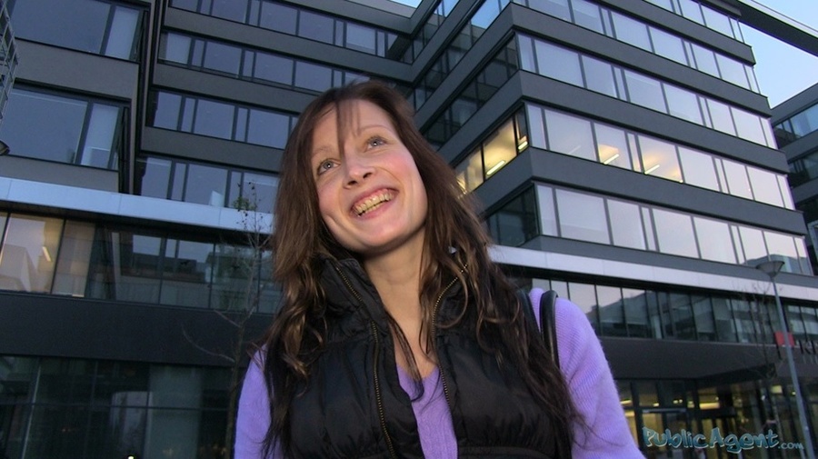 Brunette in purple top and dark jacket blow - XXX Dessert - Picture 2
