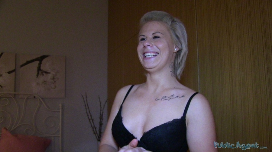 Creamy blonde in black lingerie gets drille - XXX Dessert - Picture 7