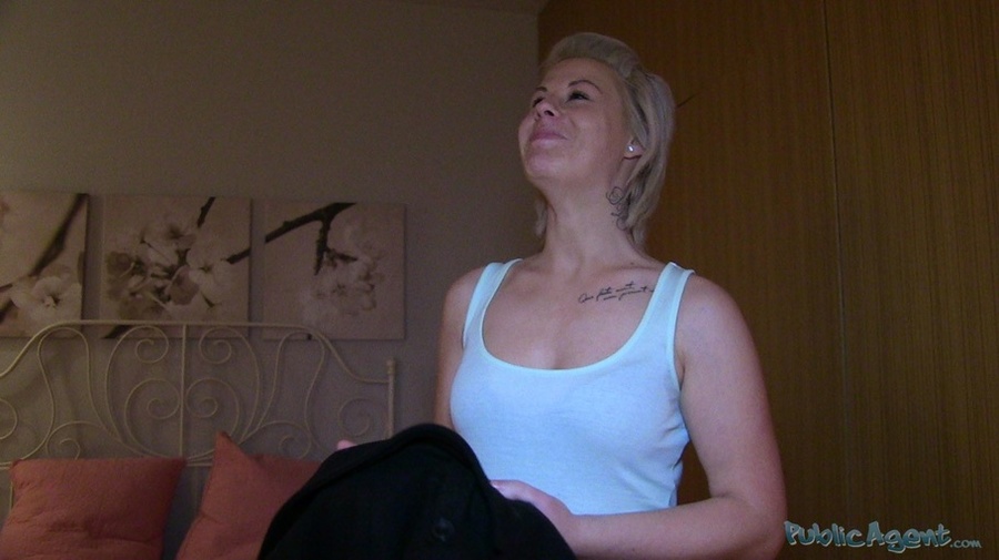 Creamy blonde in black lingerie gets drille - XXX Dessert - Picture 10