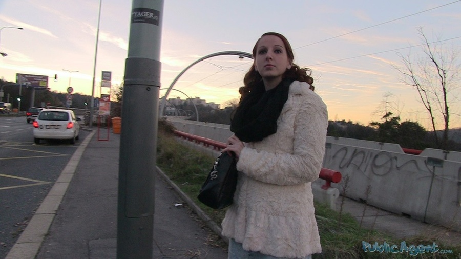 Hot gold hair babe in white fur coat takes  - XXX Dessert - Picture 1