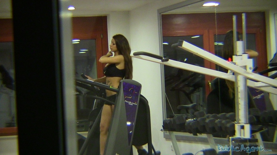 Hot sexy brunette in black working out in g - XXX Dessert - Picture 1