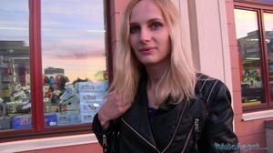 Shapely tattooed blonde in black coat an - XXX Dessert - Picture 9