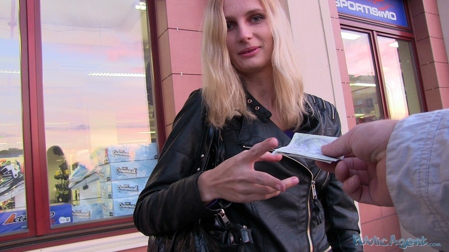 Shapely tattooed blonde in black coat and r - XXX Dessert - Picture 12