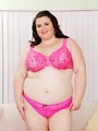 Chubby cute brunette in pink lingerie - Picture 2