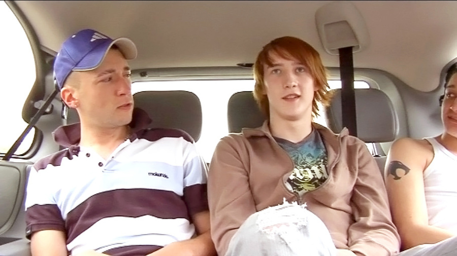 Brown hair dude picked up for three-way hot - XXX Dessert - Picture 3