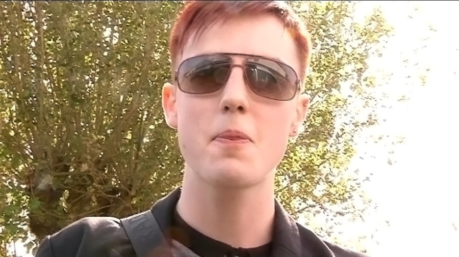 Two guys in car pick guy and they suck dick - XXX Dessert - Picture 3