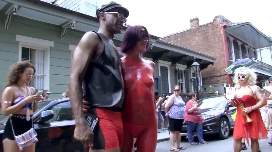 Matured man and tattooed dude on bed kiss,  - XXX Dessert - Picture 1