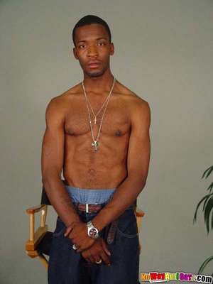 Slim ebony man shows off his muscles and - XXX Dessert - Picture 3