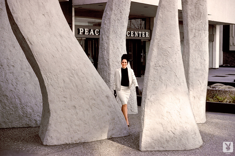 Pretty chicks in hot outfits happy to show  - XXX Dessert - Picture 12