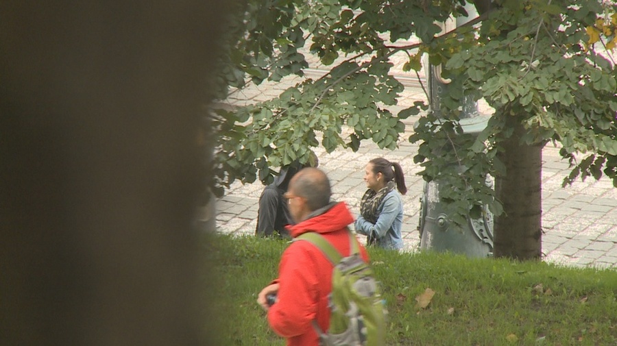 Guy seduces young brunette and fucks her sh - XXX Dessert - Picture 2