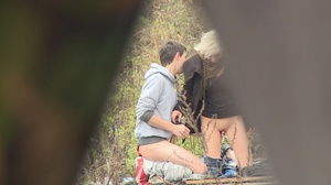 Blonde with shaved cunt pleasures hot fuck in the park - Picture 9