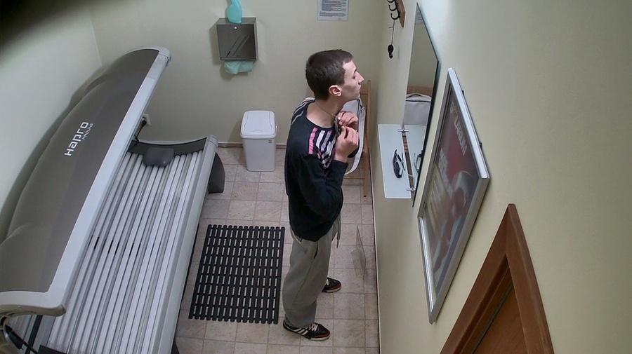 Teen twink is undressing his smooth body at solarium - XXXonXXX - Pic 1