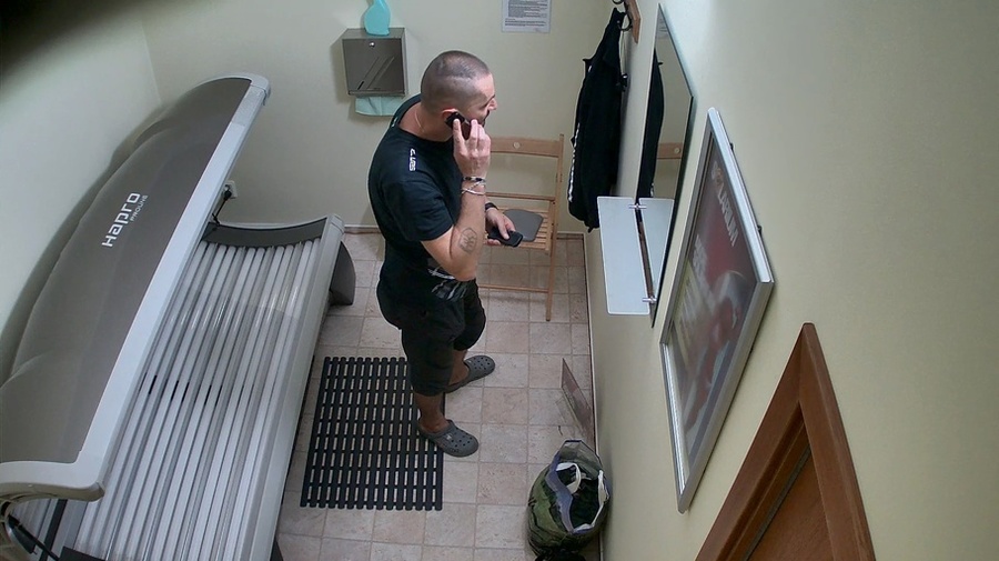 Rocky strong twink gets in solarium and fon - XXX Dessert - Picture 9