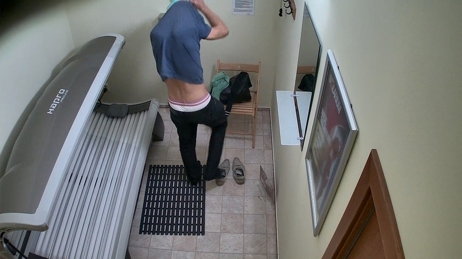 Sexy tight muscled twink shows off his shap - XXX Dessert - Picture 1