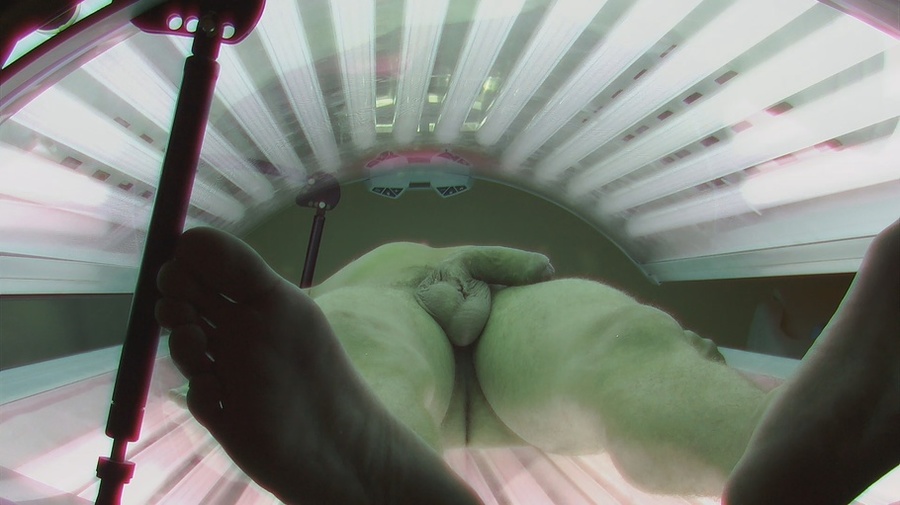 Sexy tight muscled twink shows off his shap - XXX Dessert - Picture 3