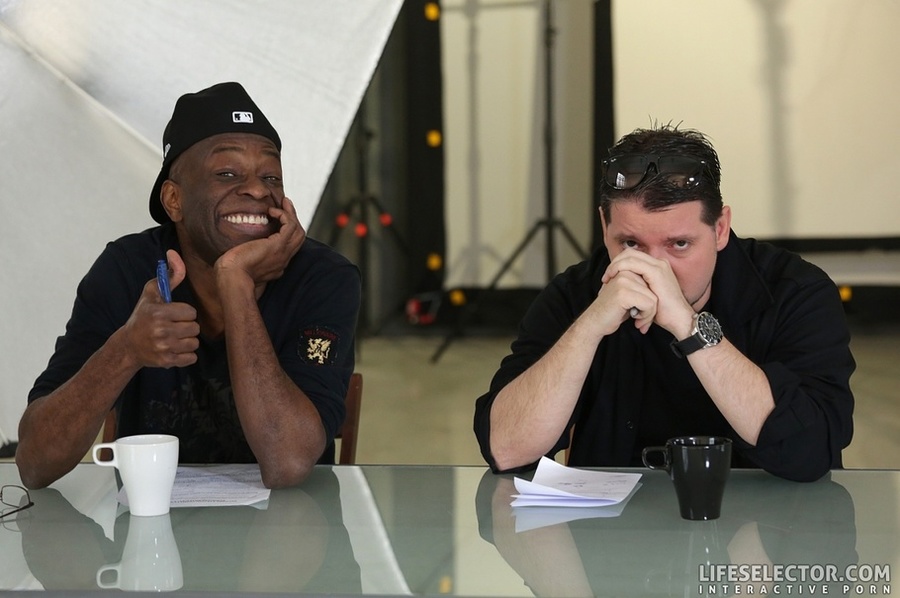 Lesbian hotties have sex, while a skinny bi - XXX Dessert - Picture 18