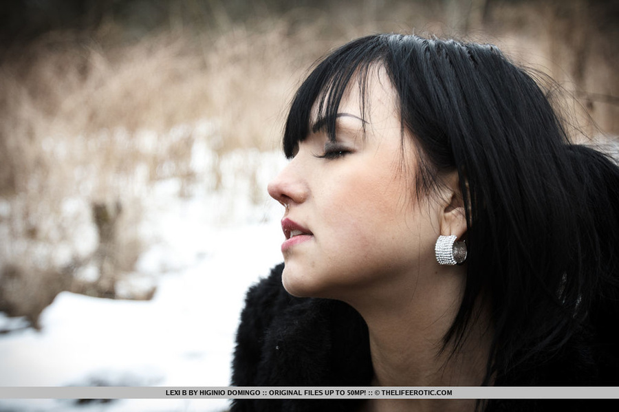 Horny black-haired slut spreads her lips ou - XXX Dessert - Picture 14