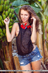 brunette goes banana garden