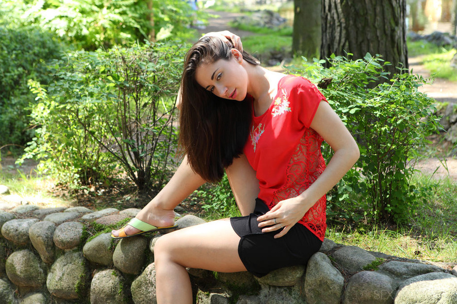 Brunette goes to the woods, fingers pussy w - XXX Dessert - Picture 1