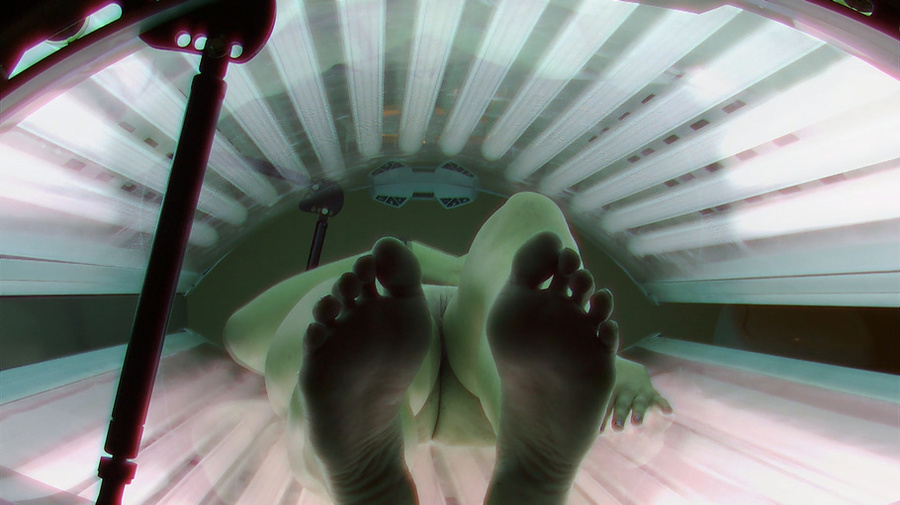 Brunette undressed leopard t-shirt and jeans miniskirt - XXXonXXX - Pic 4