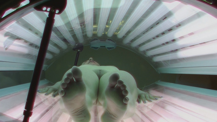 All-natural woman with long legs and sexy blue lingerie - XXXonXXX - Pic 3