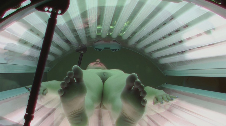 All-natural woman with long legs and sexy blue lingerie - XXXonXXX - Pic 6