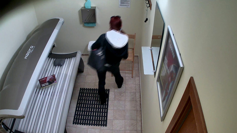 Tattooed redhead woman is having a cute shaved snatch - XXXonXXX - Pic 1