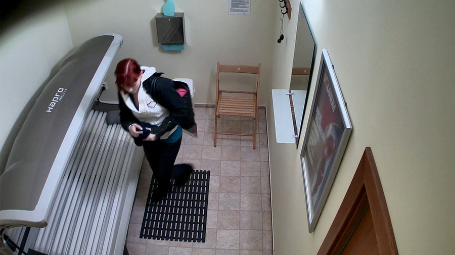 Tattooed redhead woman is having a cute shaved snatch - XXXonXXX - Pic 8