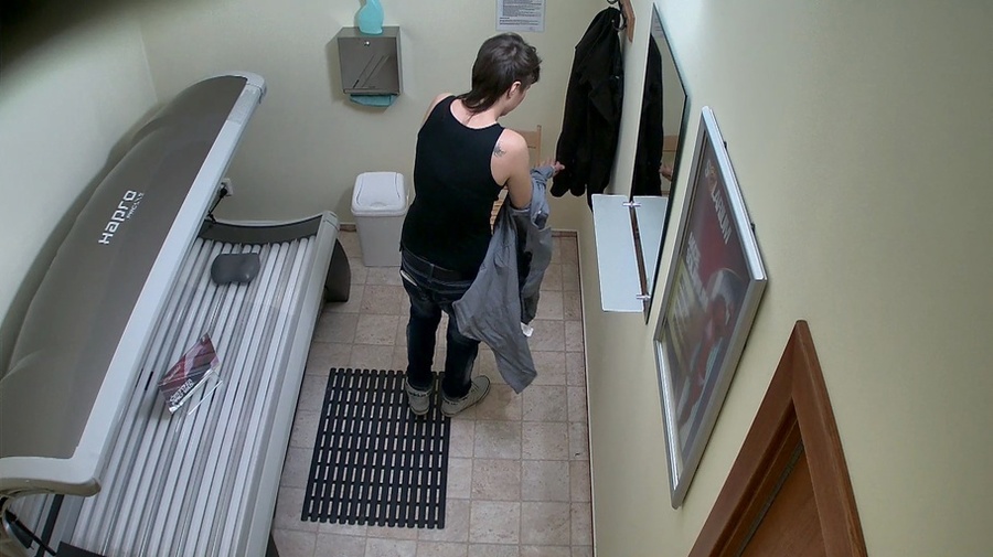 Short-haired cutie in black panties and sexy white bra - XXXonXXX - Pic 1