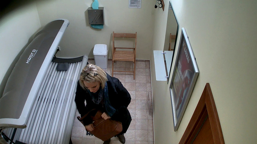 Little-bit chubby blonde in dark lingerie is about to tan - XXXonXXX - Pic 8