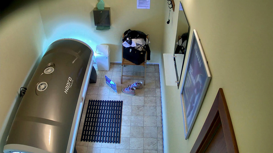 Leggy cutie undressed white t-shirt and blue denim shorts - XXXonXXX - Pic 5