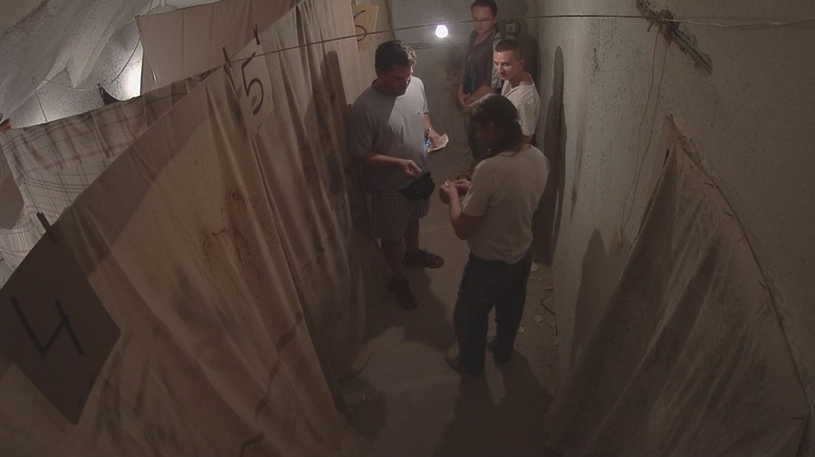 Dungeon brothel sluts are having fuck with two fuckers at once - XXXonXXX - Pic 1