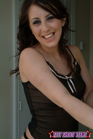 Beautiful brunette in hot black negligee - Picture 5