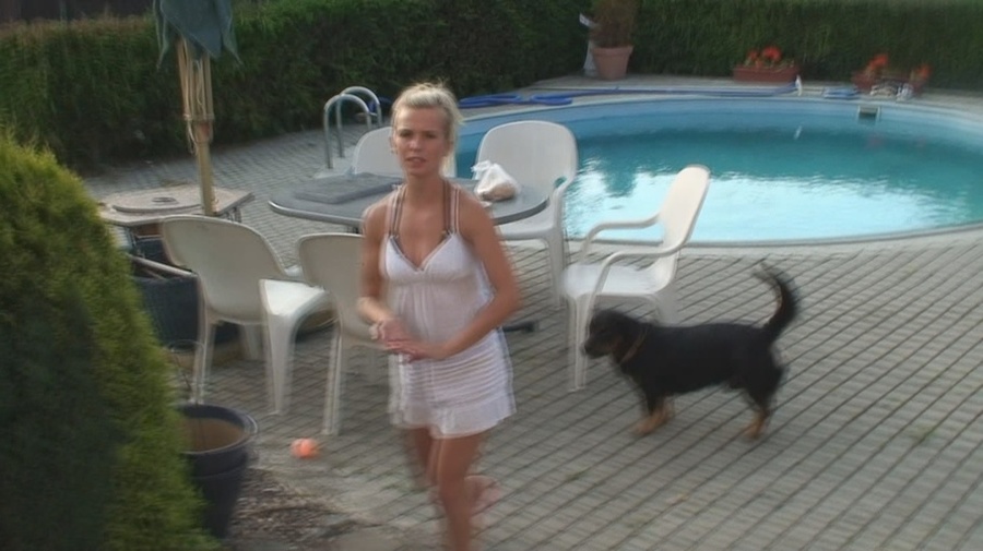 Very playful European blonde is acting lust - XXX Dessert - Picture 2