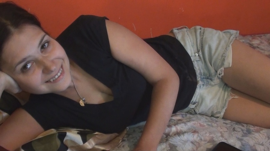 Brunette with an innocent face is fucking i - XXX Dessert - Picture 13