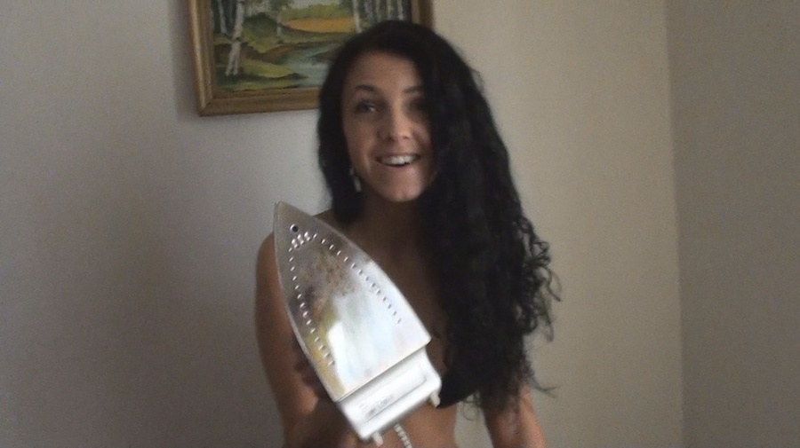 Kinky slender brunette screwed in her tight - XXX Dessert - Picture 1