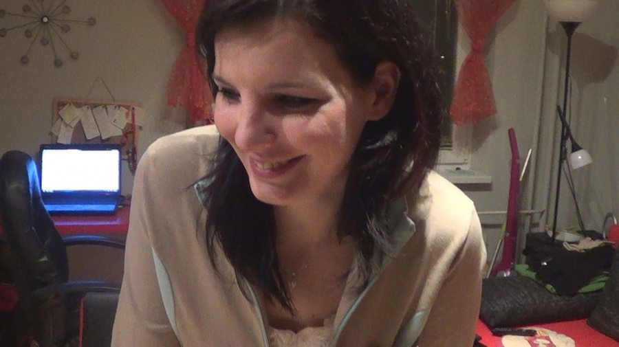 Cum-eating brunette flashed her snatch in t - XXX Dessert - Picture 1