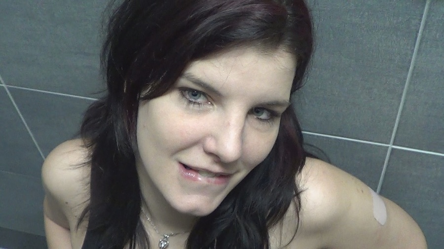 Cum-eating brunette flashed her snatch in t - XXX Dessert - Picture 13