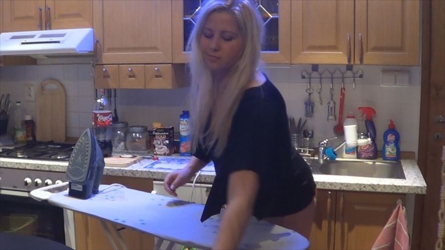 Ideal booty of a lusty blonde fucked in the - XXX Dessert - Picture 13