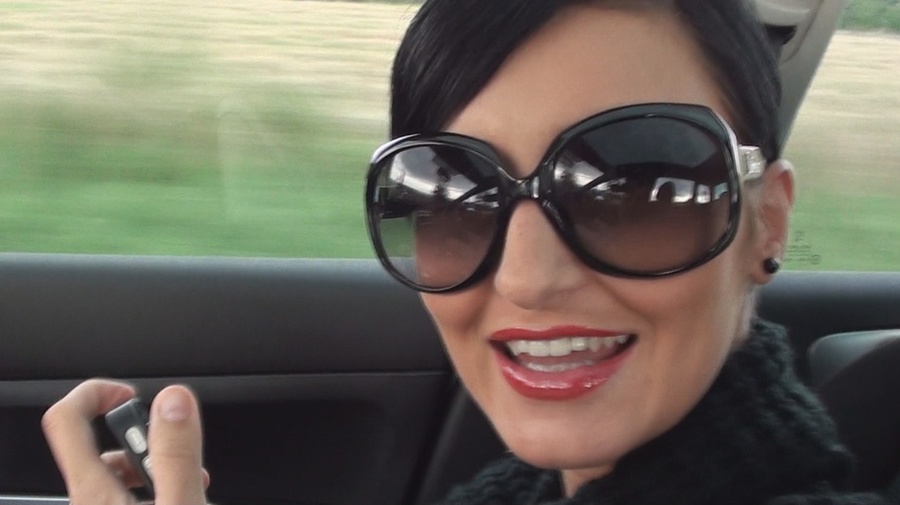 Boyfriend is pissing on the face of a short - XXX Dessert - Picture 13