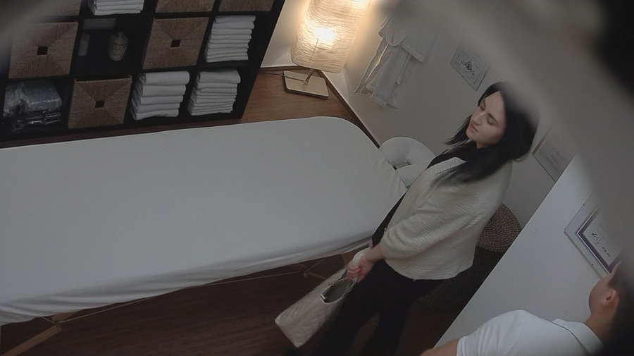 Brunette with big natural melons fucks with - XXX Dessert - Picture 1