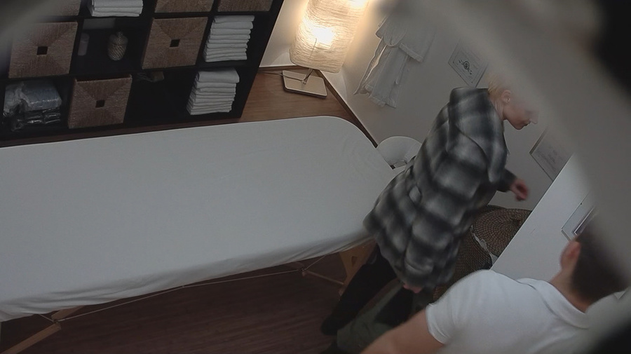 Elegant blonde is getting fully naked for a - XXX Dessert - Picture 1