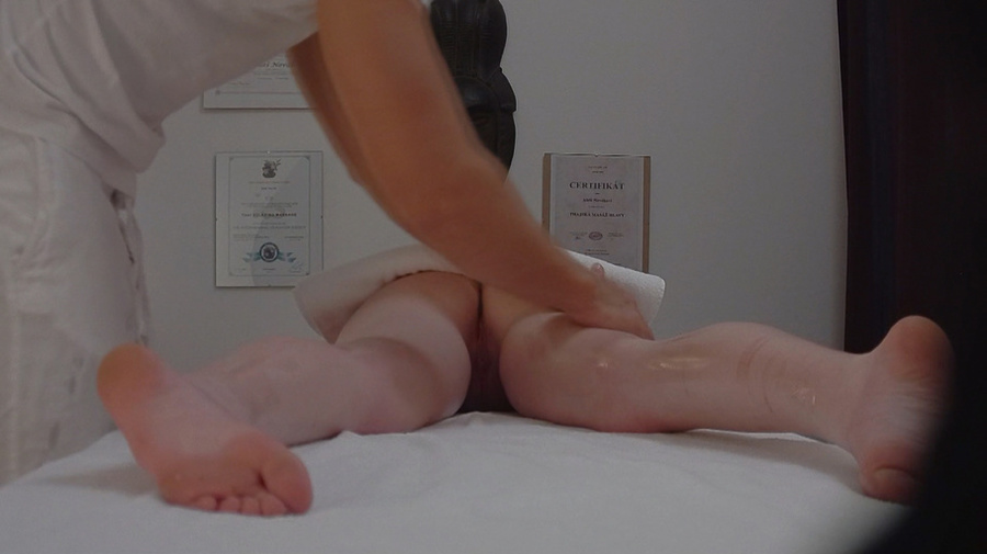 Barely legal slim redhead teen screwed in h - XXX Dessert - Picture 5