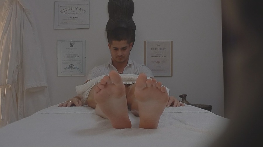 Horny as hell masseur is slowly touching cl - XXX Dessert - Picture 9