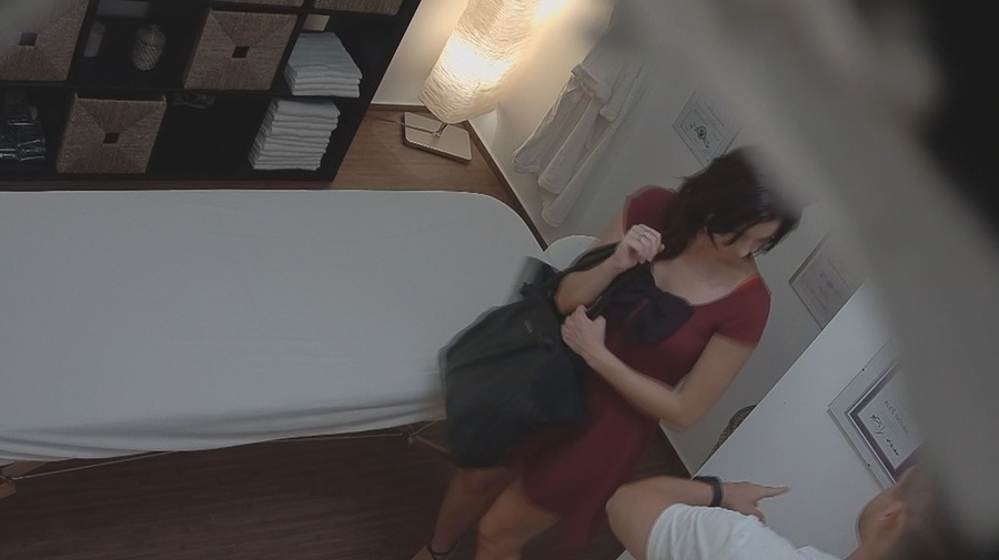 Teen with black hair enjoys nude massage so - XXX Dessert - Picture 1